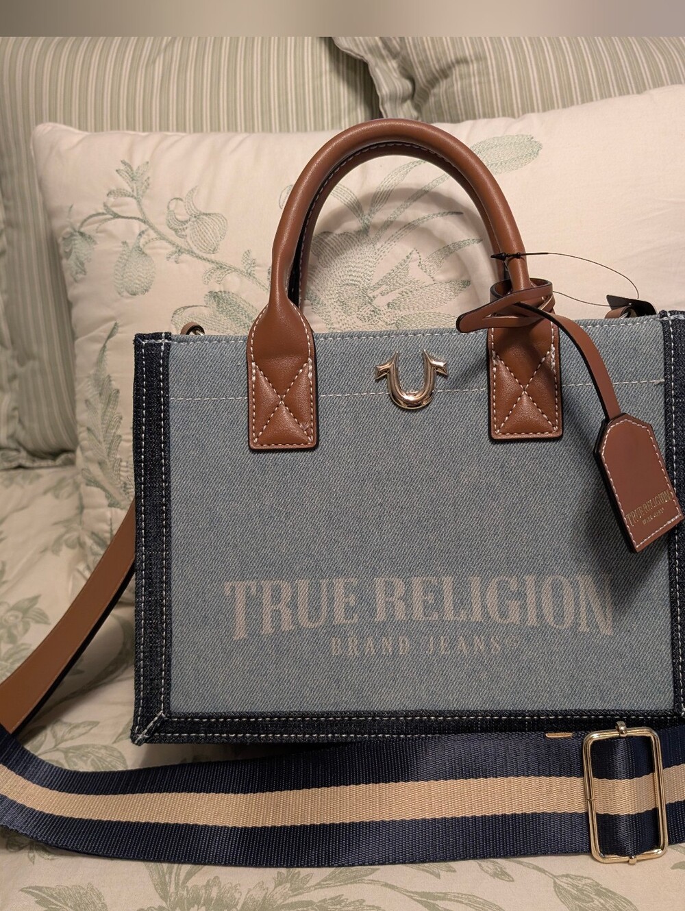 True Religion Modern Edge Crossbody Tote With Detachable Shoulder Strap NWT